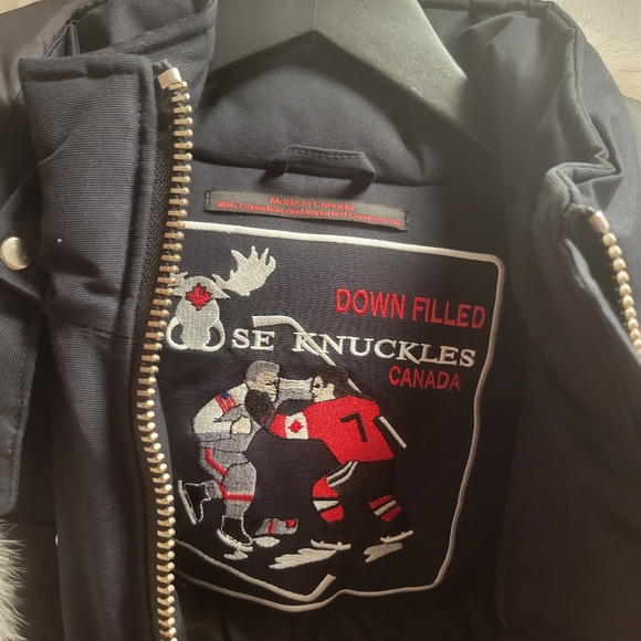 Moose Knuckles Debbie Bomber Jacket - Picture 3 of 11